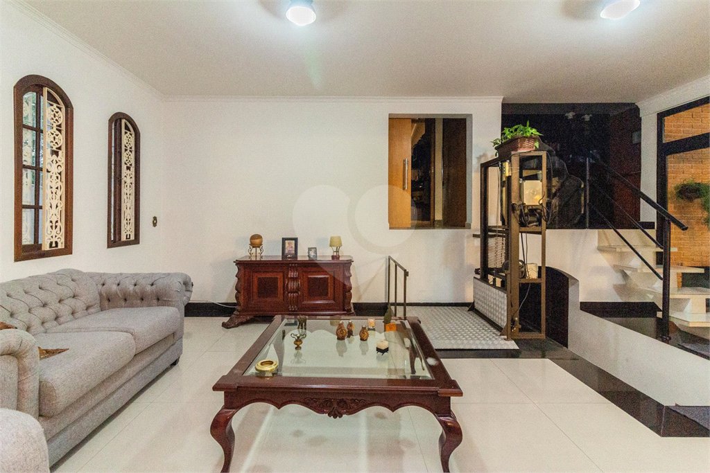Casa à venda ou para alugar com 5 quartos, sendo 3 suítes, em Imirim, São Paulo, SP