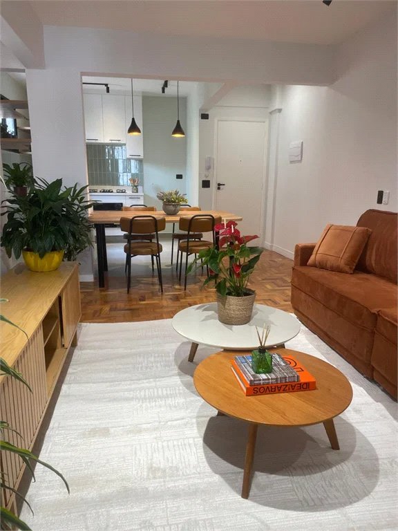 Apartamento à venda com 2 suítes em Pinheiros, São Paulo, SP