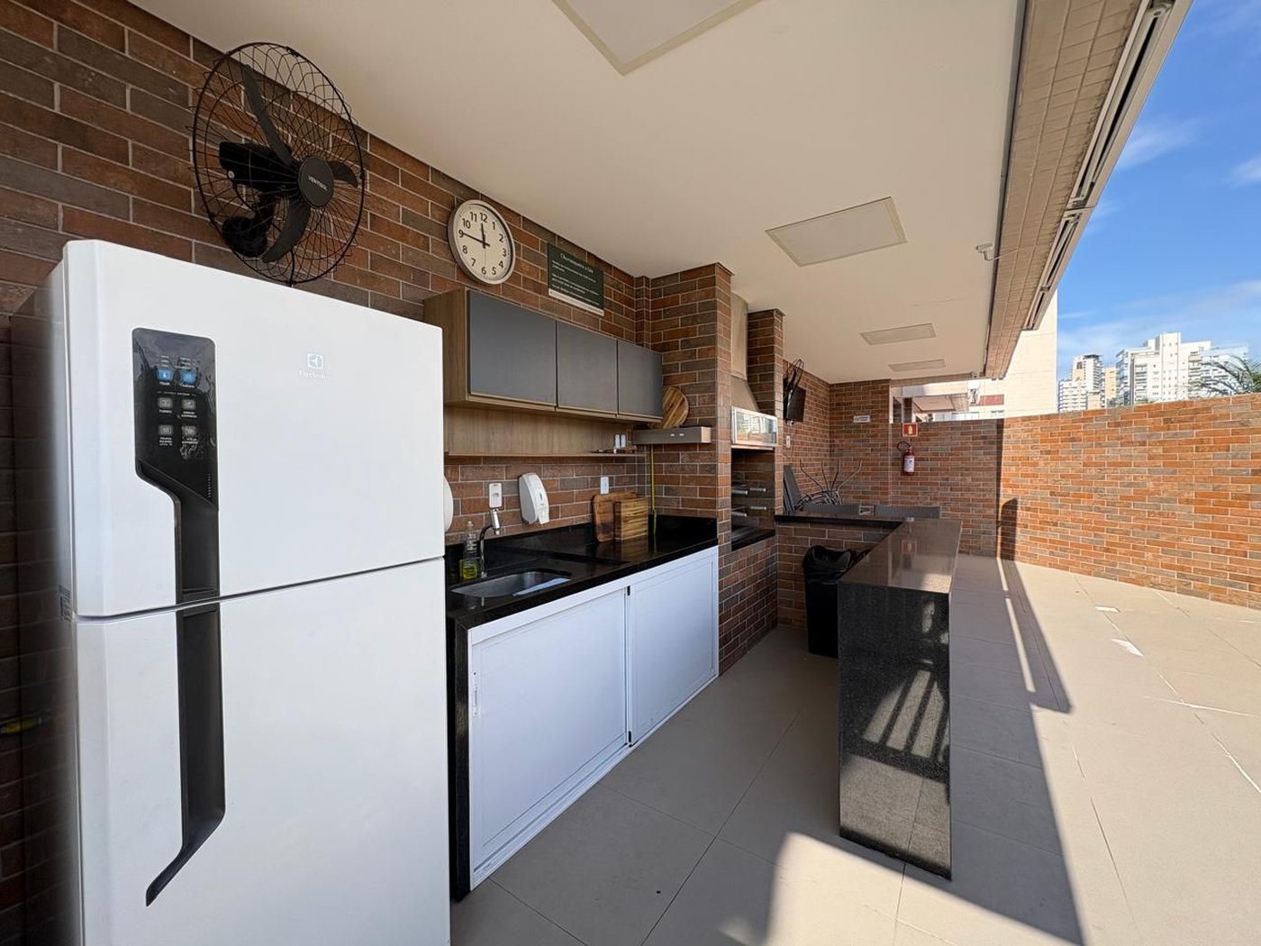 Apartamento com 2 dormitórios à venda, 66 m² por R$ 800.000,00 - Campo Grande - Santos/SP