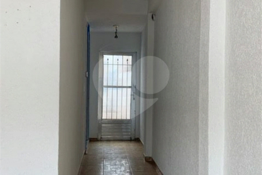 Sobrado à venda com 3 quartos, sendo 1 suíte, em Tremembé, São Paulo, SP