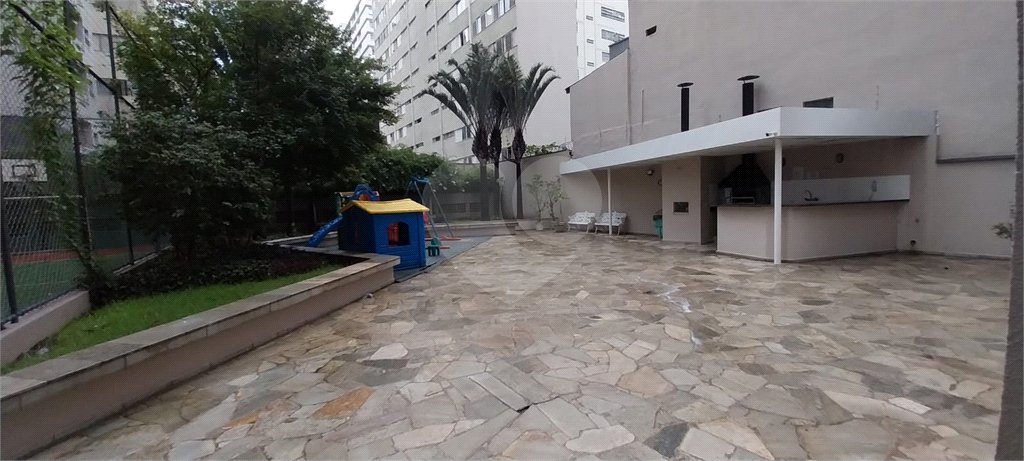 Apartamento à venda com 3 quartos, sendo 1 suíte, em Bela Vista, São Paulo, SP