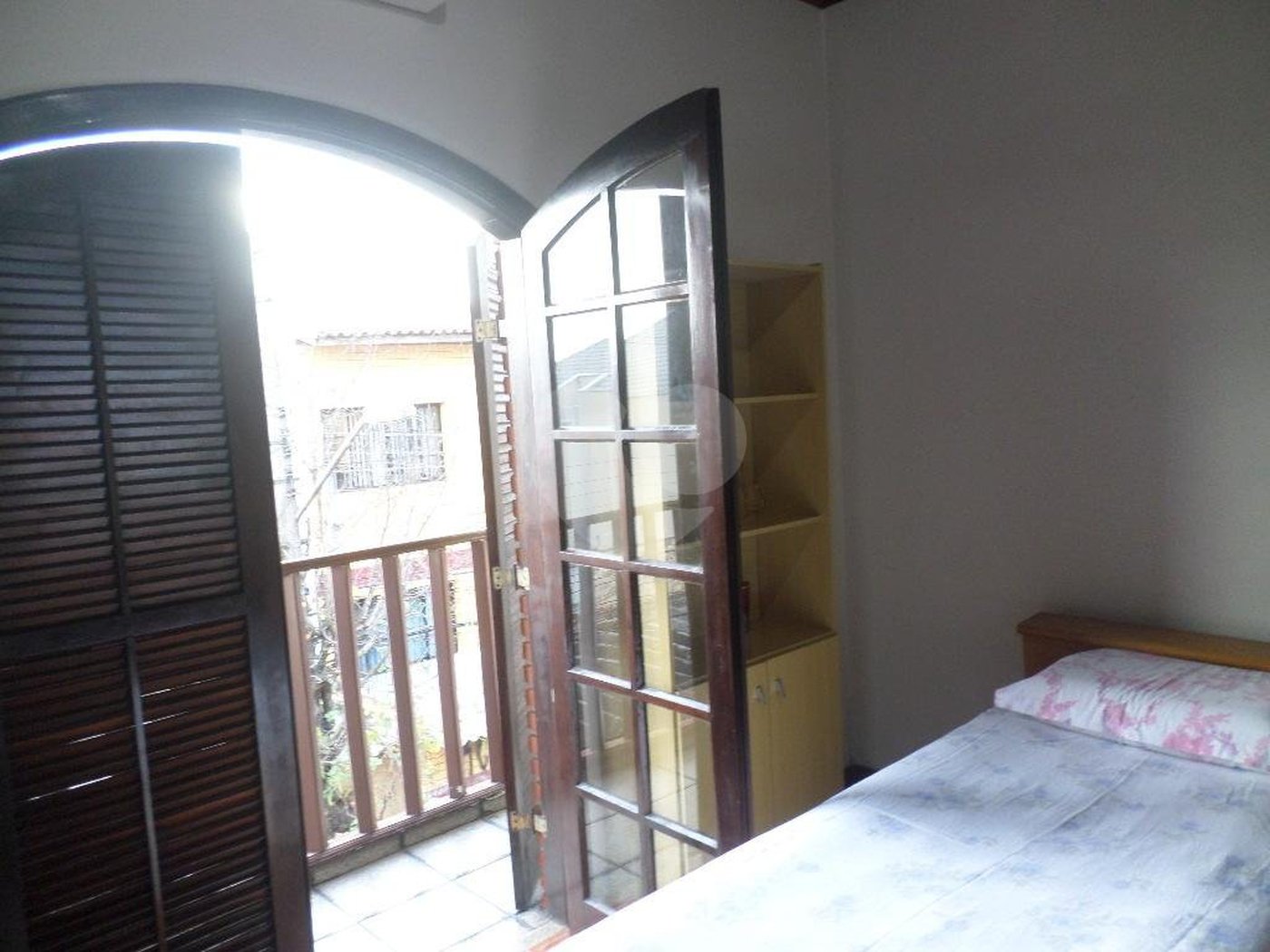 Sobrado à venda com 3 quartos, sendo 2 suítes, em Parada Inglesa, São Paulo, SP