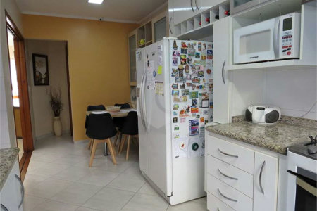 Sobrado à venda com 4 quartos, sendo 1 suíte, em Água Fria, São Paulo, SP