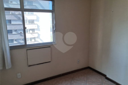 Apartamento à venda com 2 quartos em Praça da Bandeira, Rio de Janeiro, RJ