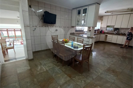Casa à venda com 4 suítes no condomínio Aruã, Mogi das Cruzes - SP