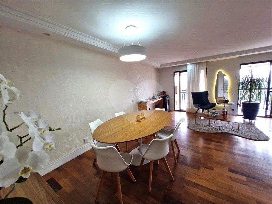 Apartamento a venda com 3 quartos no Alto da Boa Vista
