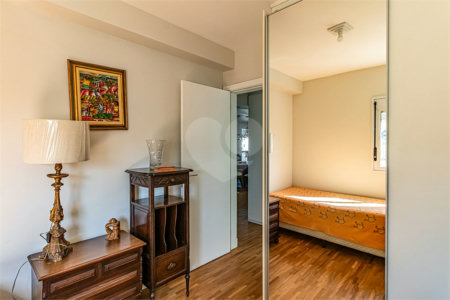 Apartamento à venda com 3 quartos, sendo 1 suíte, em Pinheiros, São Paulo, SP