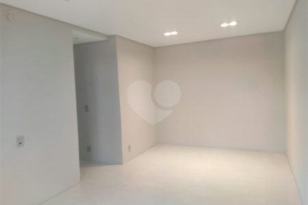 Apartamento à venda com 2 suítes em Vila Gomes Cardim, São Paulo, SP