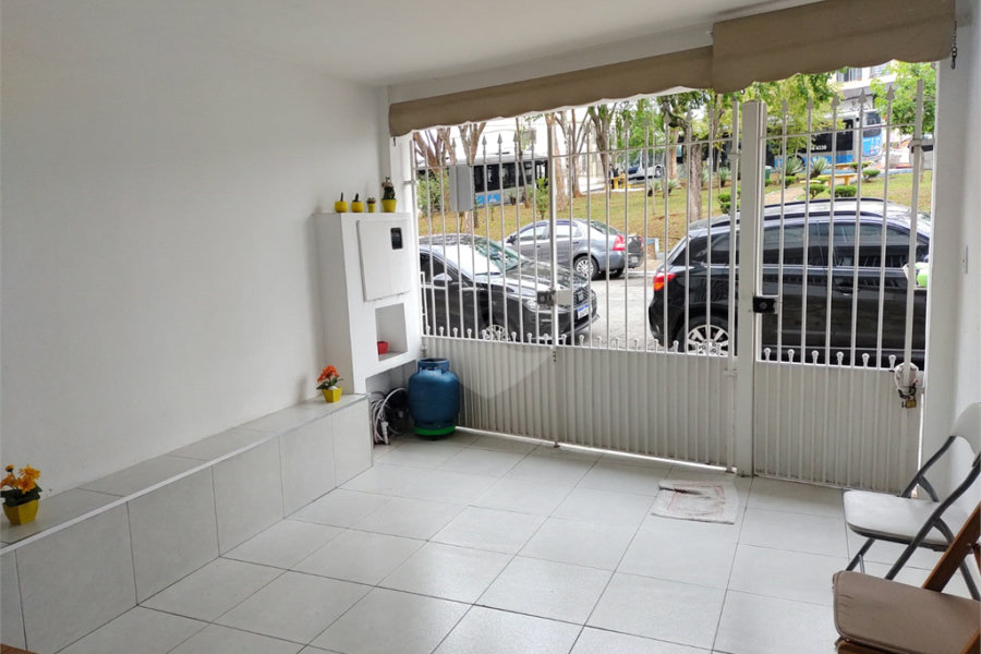 Sobrado à venda com 3 quartos em Jabaquara, São Paulo, SP