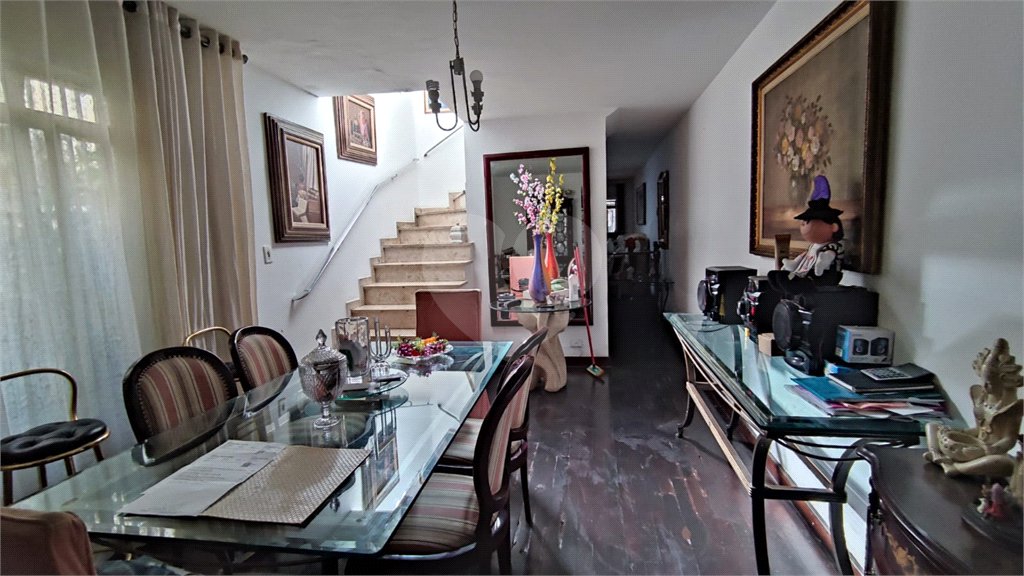 Casa à venda com 3 quartos, sendo 1 suíte, em Mirandópolis, São Paulo, SP