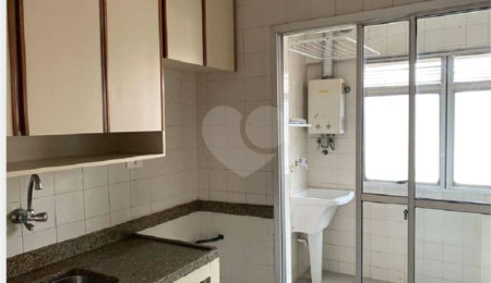 Apartamento à venda com 2 quartos em Vila Nova Conceição, São Paulo, SP