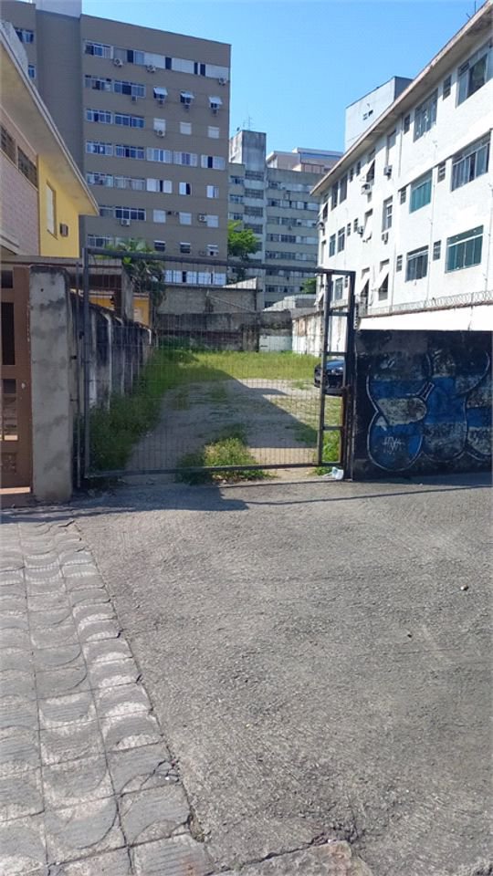 Casa com 3 dormitórios, 249 m² - venda por R$ 3.200.000,00 ou aluguel por R$ 21.351,00 - Encruzilhada - Santos/SP