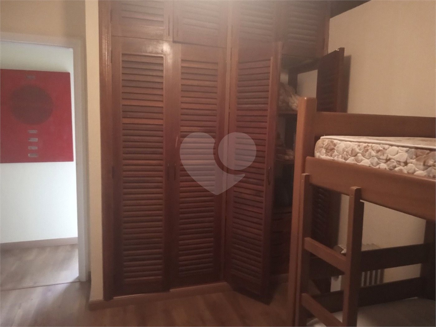 Chácara à venda com 7 quartos, sendo 3 suítes, em Saboó, São Roque, SP