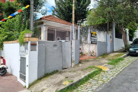 Casa à venda com 2 quartos em Vila Madalena, São Paulo, SP
