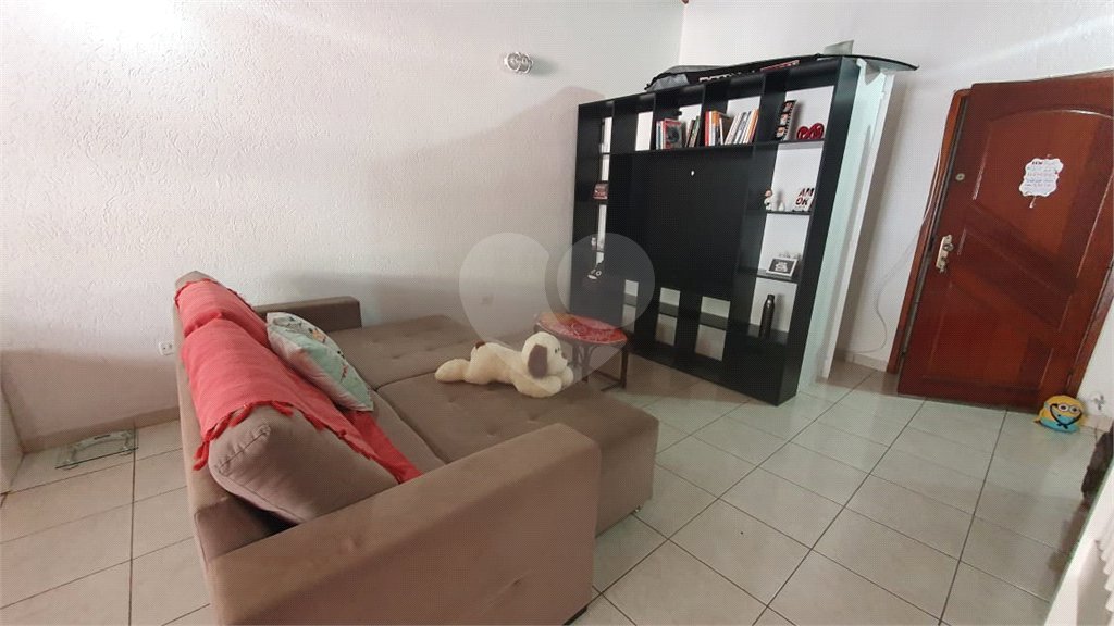 Sobrado à venda com 5 quartos, sendo 3 suítes, em Jardim Virginia Bianca, São Paulo, SP
