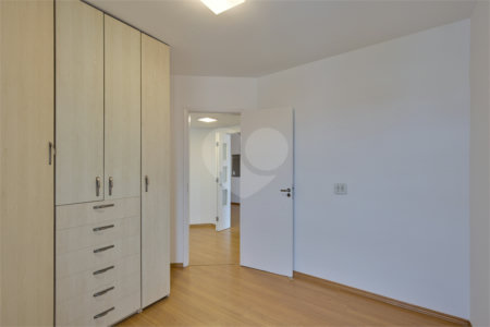 Apartamento à venda com 3 quartos, sendo 1 suíte, em Alto da Boa Vista, São Paulo, SP