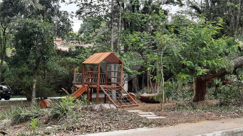 Casa à venda com 4 quartos, sendo 3 suítes, em Jardim Marajoara, São Paulo, SP