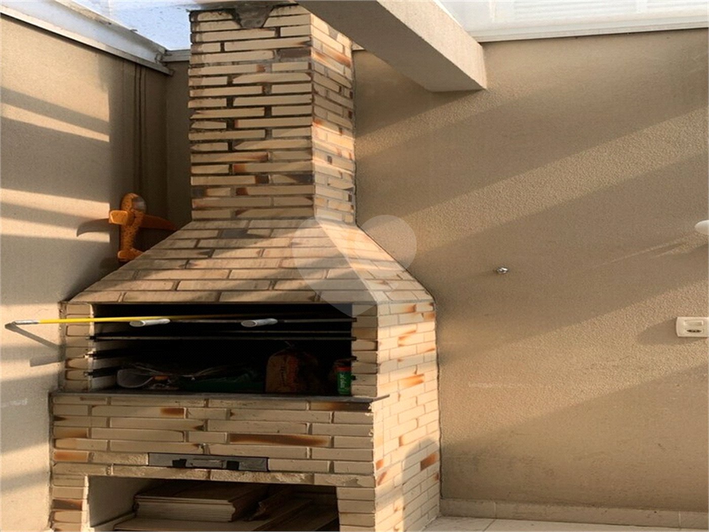 Casa à venda com 3 quartos, sendo 1 suíte, no condomínio Residencial Belle Ville Itaycy, Indaiatuba - SP