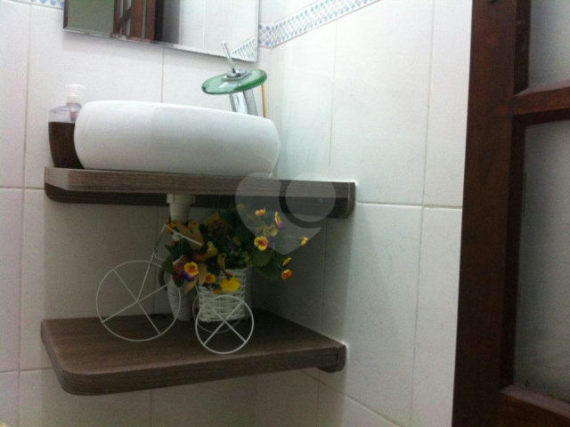 Sobrado à venda com 3 quartos, sendo 1 suíte,  em Vila Guilherme, São Paulo, SP