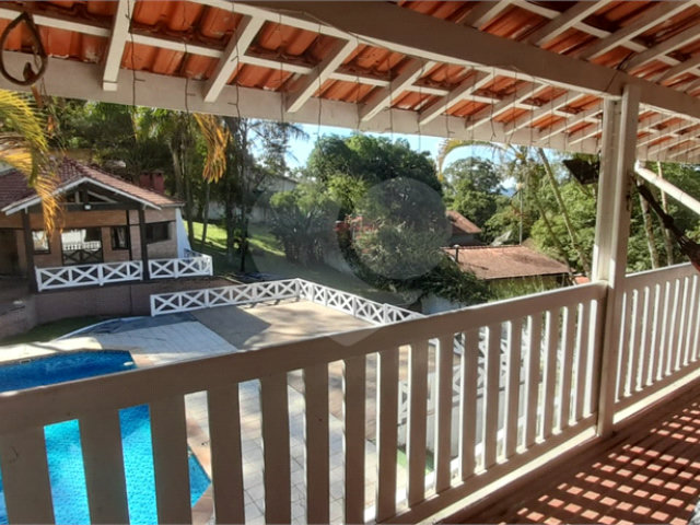 Casa à venda com 3 quartos, sendo 1 suíte,  em Roseira, Mairiporã, SP
