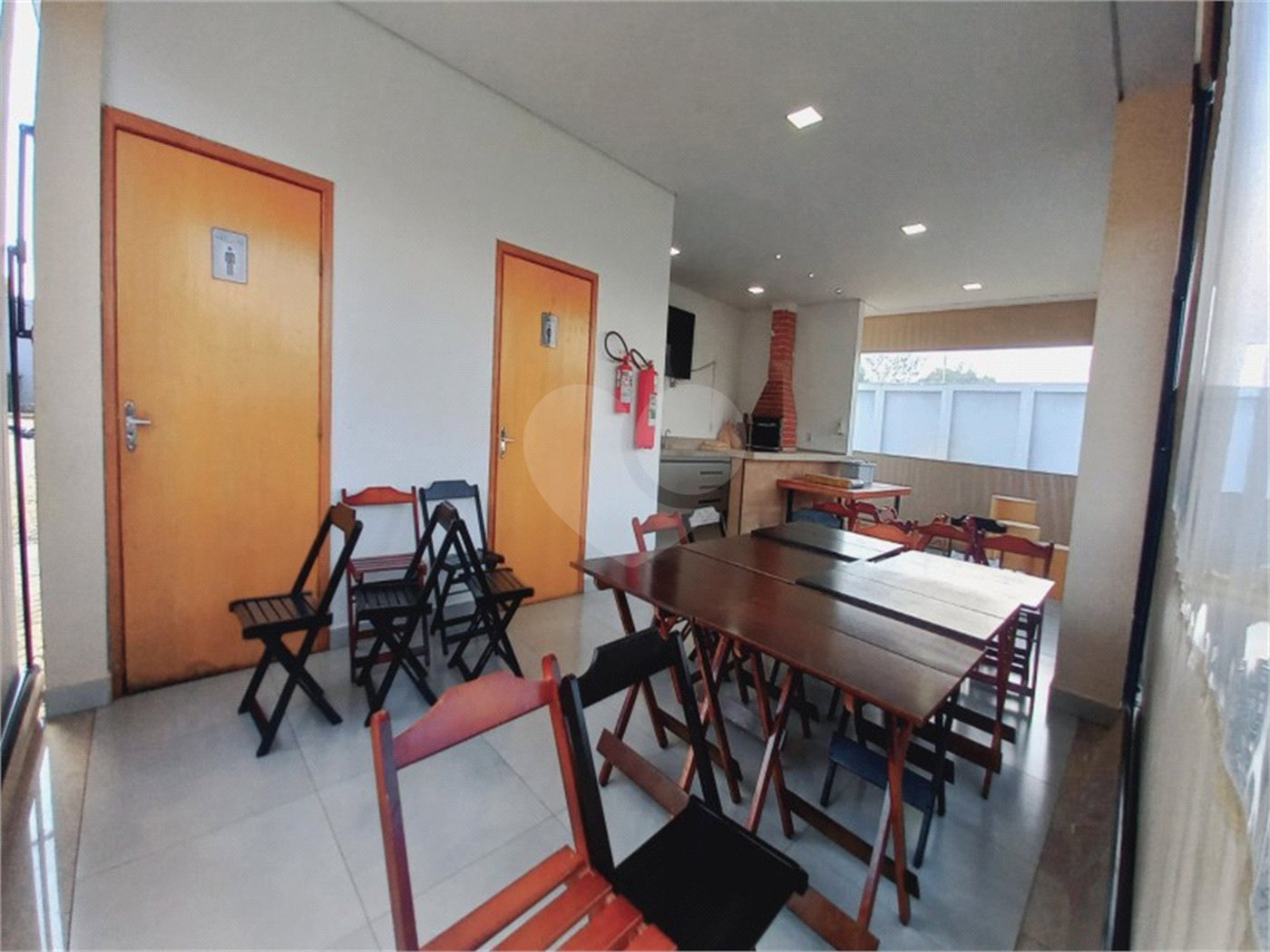 Casa à venda com 3 suítes no condomínio Piemonte, Indaiatuba - SP