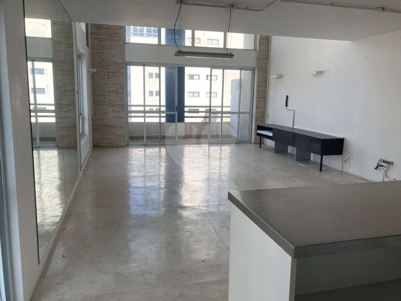 Duplex à venda ou para alugar com 1 suíte em Vila Madalena, São Paulo, SP