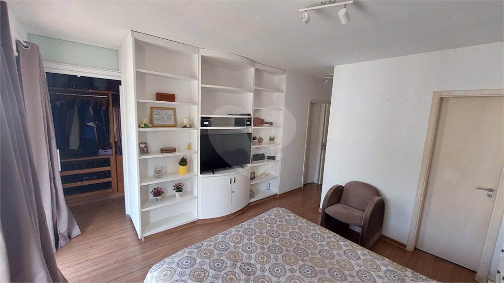 Casa para alugar com 3 suítes no condomínio Residencial Courtyard Village, São Paulo - SP