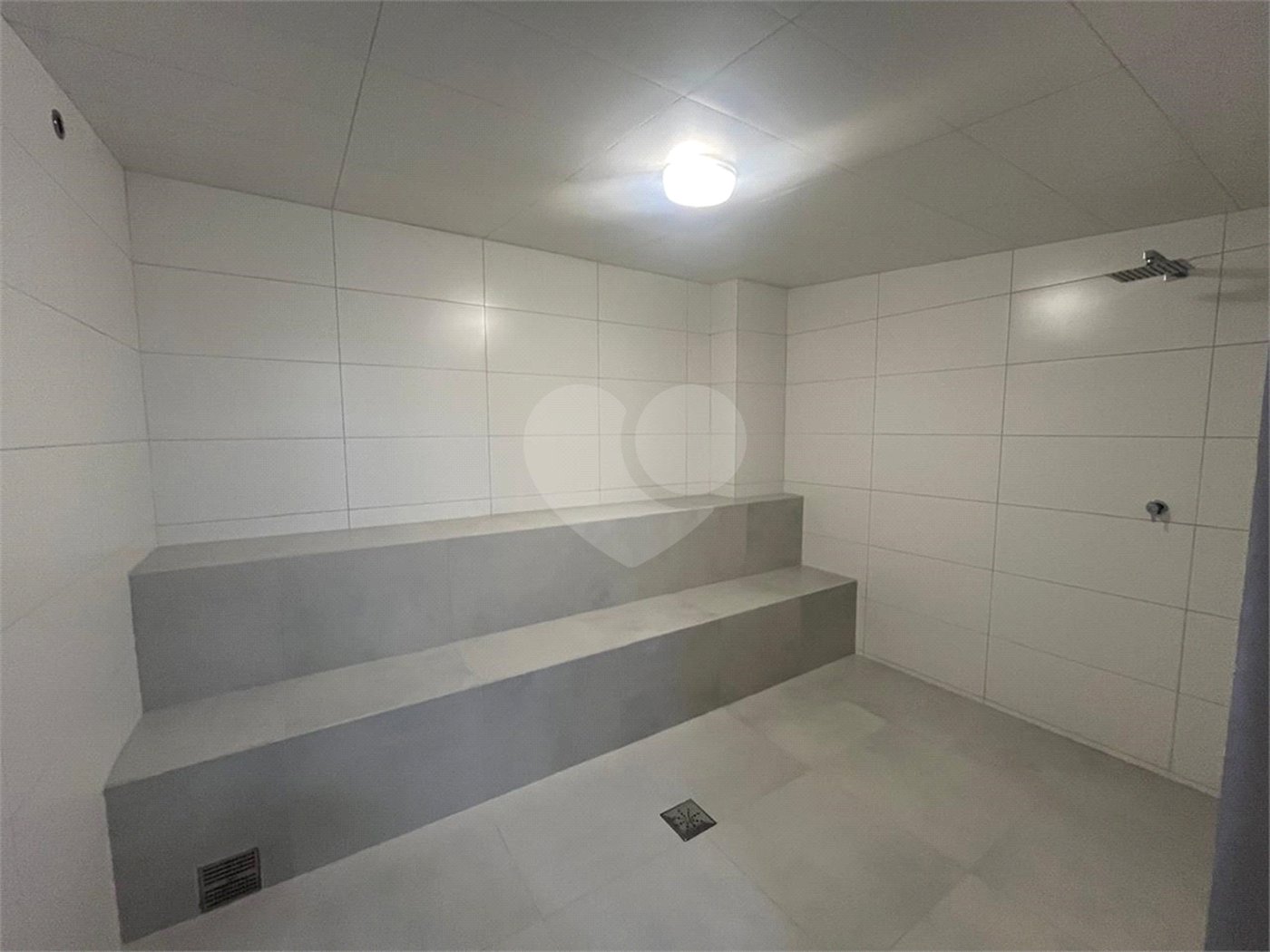Apartamento à venda com 2 suítes no Centro, Itapetininga, SP