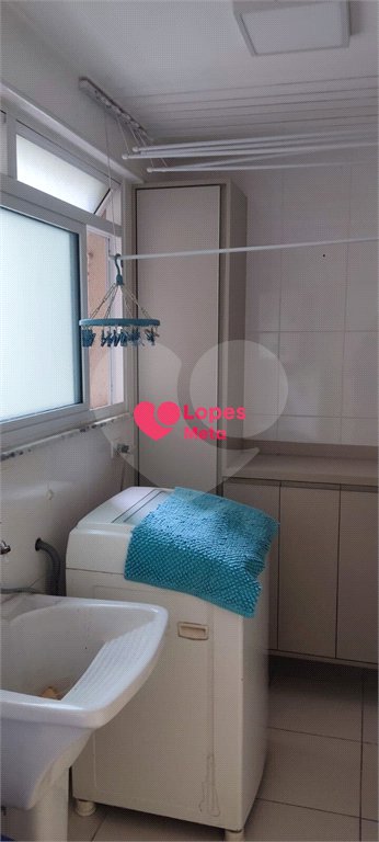 Apartamento à venda com 3 quartos, sendo 1 suíte, em Jardim das Indústrias, São José dos Campos, SP