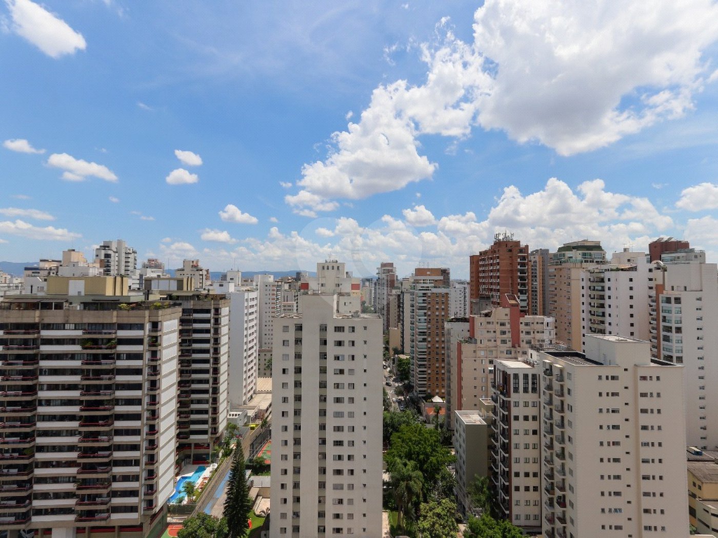 Apartamento à venda com 3 quartos, sendo 1 suíte, em Perdizes, São Paulo, SP
