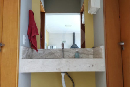 Casa à venda com 4 quartos, sendo 2 suítes, no condomínio Residencial Villaggio Paradiso, Itatiba - SP