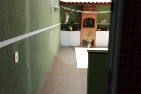 Sobrado à venda com 3 quartos, sendo 1 suíte, em Cidade Patriarca, São Paulo, SP
