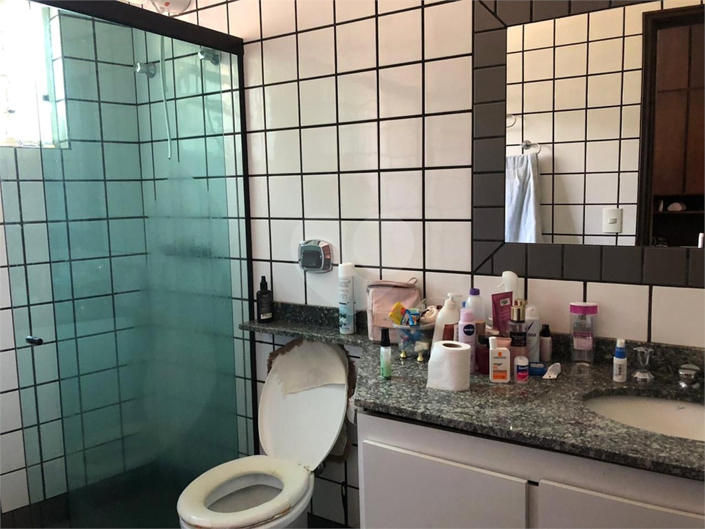 Casa à venda com 4 quartos, sendo 2 suítes, em Loteamento Loanda, Atibaia, SP
