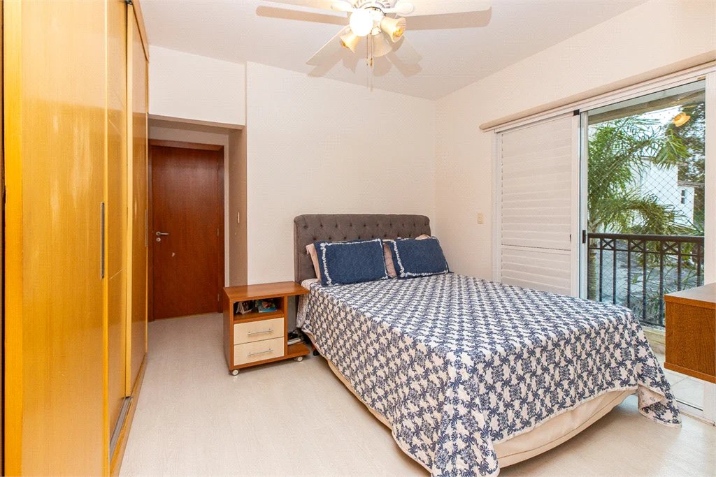 Apartamento à venda com 4 quartos, sendo 1 suíte, em Jardim Monte Kemel, São Paulo, SP