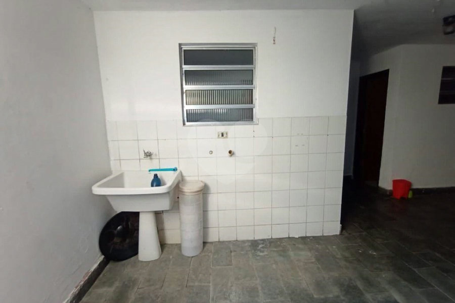 Casa à venda com 3 quartos, sendo 1 suíte, em Saúde, São Paulo, SP