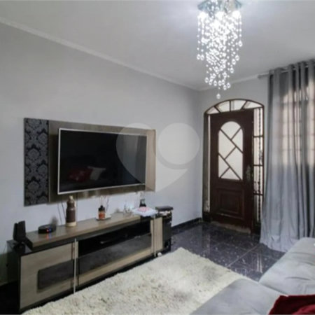 Casa à venda com 2 quartos, sendo 1 suíte, em Jardim Santa Clara, Guarulhos, SP