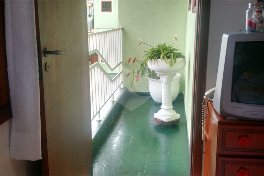 Casa à venda com 3 quartos, sendo 1 suíte, em Horto, São Paulo, SP