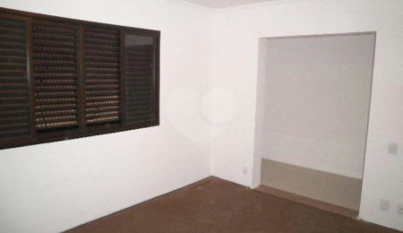 Sobrado à venda com 3 quartos, sendo 1 suíte,  em Vila Isolina Mazzei, São Paulo, SP