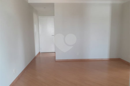 Apartamento à venda com 2 quartos, sendo 1 suíte, em Vila Hamburguesa, São Paulo, SP
