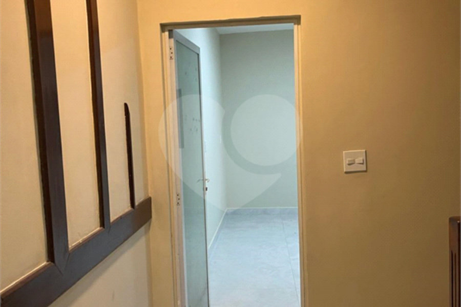 Sobrado à venda ou para alugar com 4 quartos, sendo 1 suíte, em Santana, São Paulo, SP