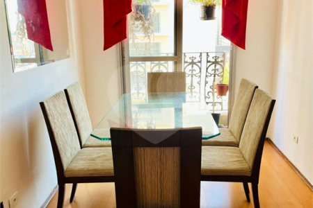 Apto à Venda Jd Glória/Vila Mariana- 2 Dormts/1 Vaga