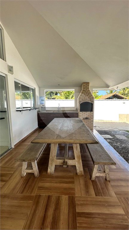 Casa à venda com 3 quartos, sendo 2 suítes, em Marina, Armação dos Búzios, RJ