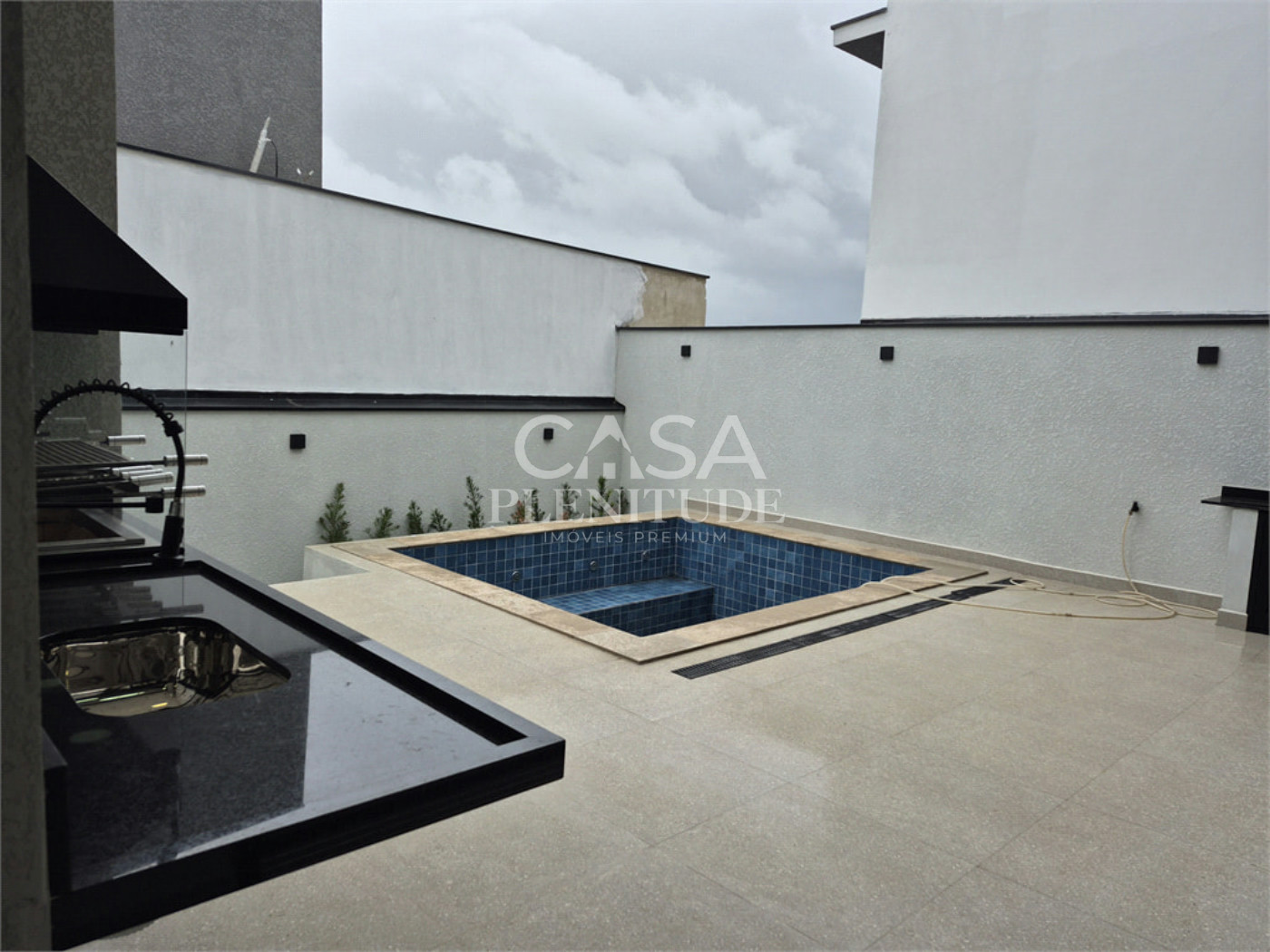 Casa em condomínio à venda com 3 suítes em Jardim Villagio Milano, Sorocaba, SP