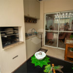 Casa à venda com 3 quartos, sendo 1 suíte, no condomínio Village Christian, São Roque - SP