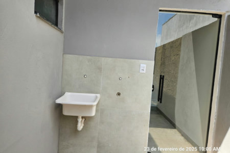 Casa à venda com 2 quartos em Vila dos Ferroviários, Três Lagoas, MS