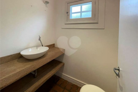 Casa à venda com 4 suítes no condomínio Miollo da Granja, Cotia - SP