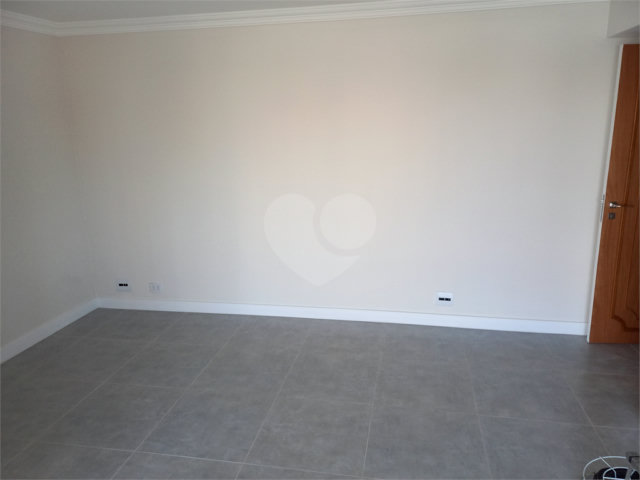 Apartamento à venda com 2 quartos em Parada Inglesa, São Paulo, SP