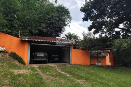 Chácara à venda com 3 quartos, sendo 1 suíte, em San Fernando Valley, Atibaia, SP
