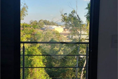 Casa à venda com 3 quartos, sendo 2 suítes, no condomínio Reserva dos Jatobás, Louveira - SP