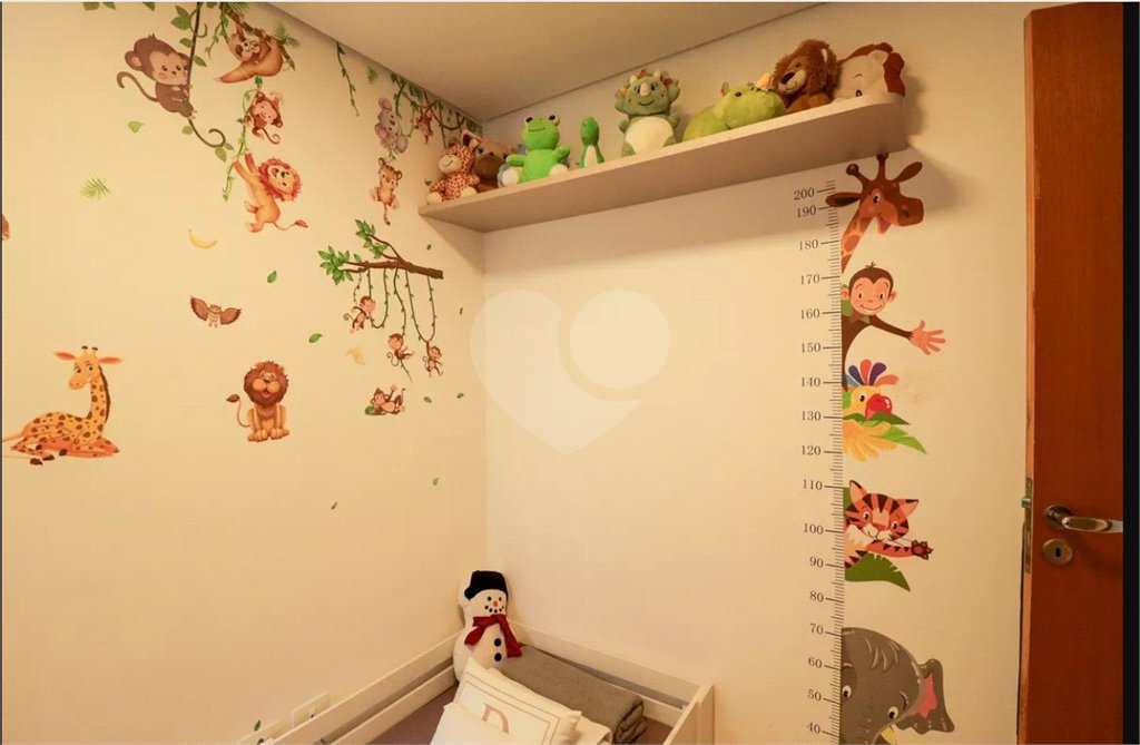 Casa à venda com 3 quartos, sendo 1 suíte, no condomínio Smile View, São Paulo - SP